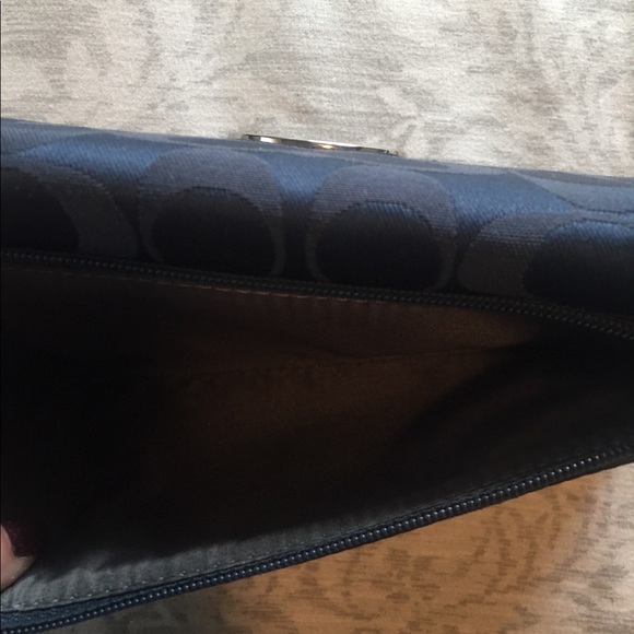 Blue coach handbag and wallet - Picture 12 of 13